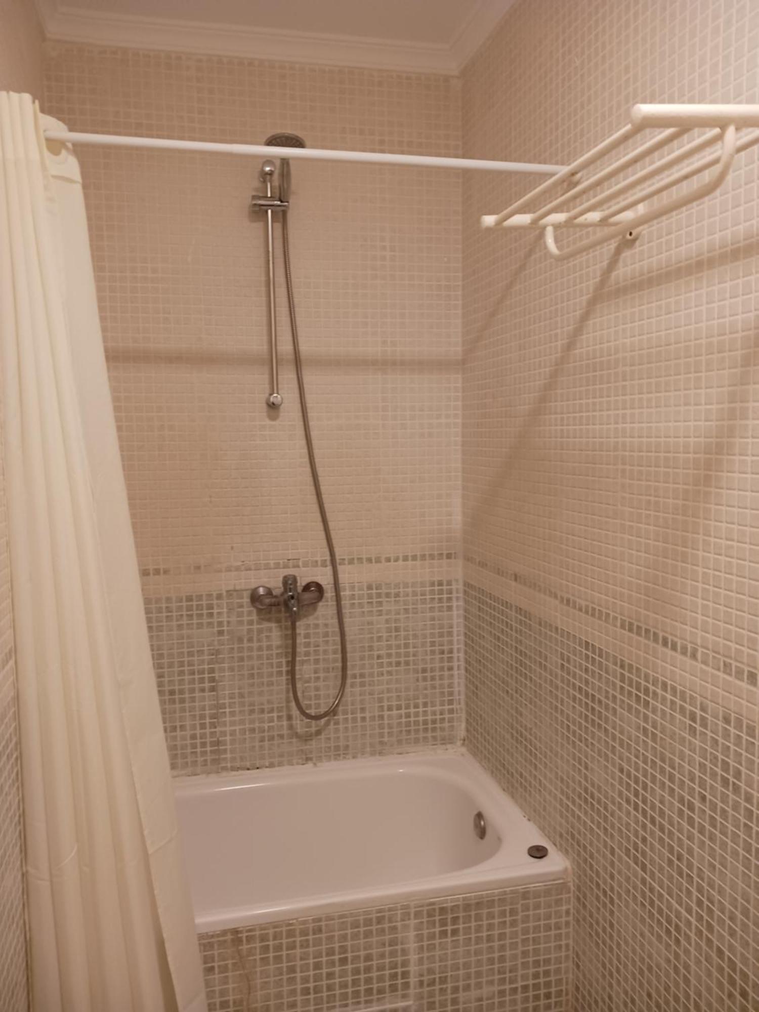 Hotel Manantiales Торемолинос Екстериор снимка
